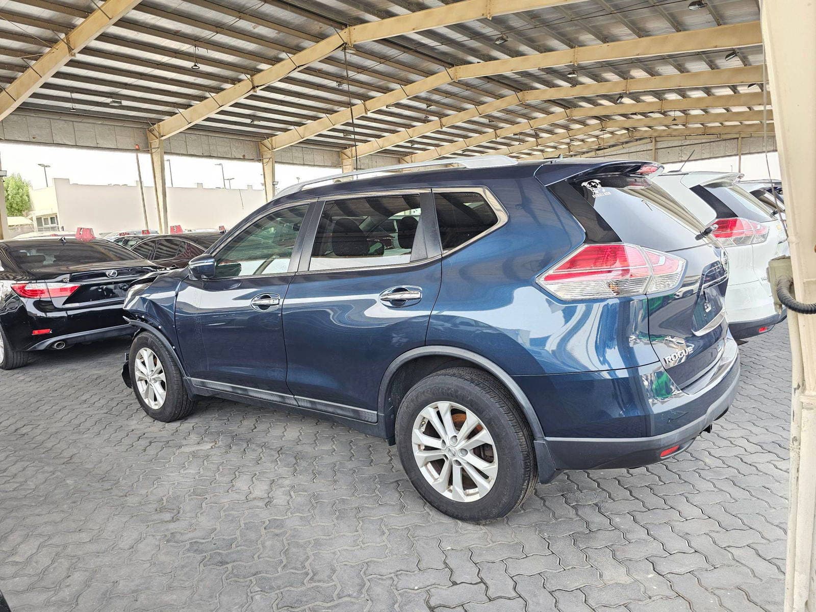 NISSAN ROGUE 2015 view 2