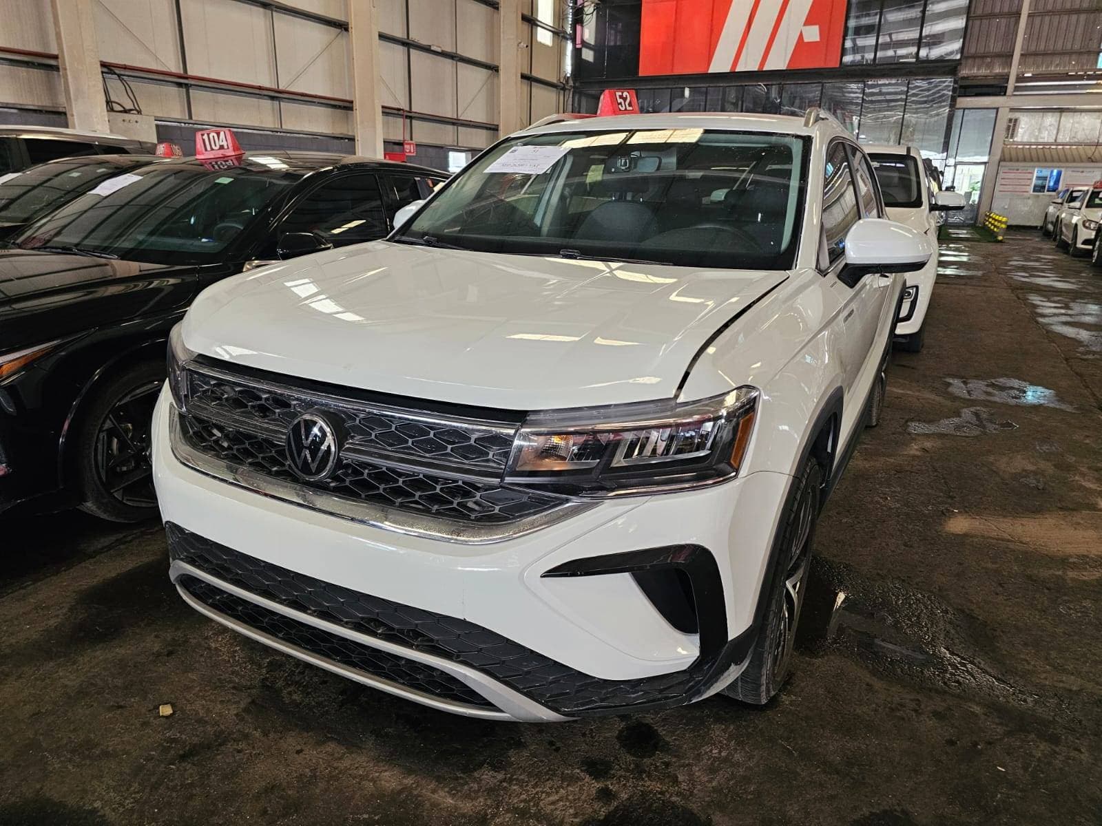 VOLKSWAGEN TAOS SE 2022 vehicle photo