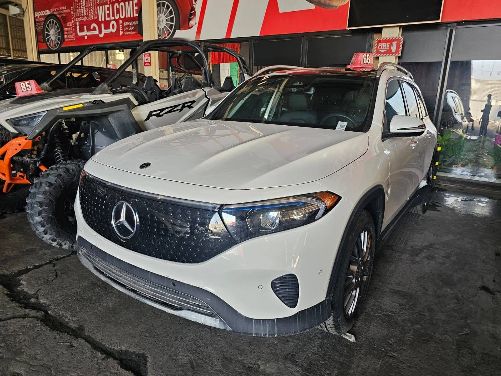 MERCEDES BENZ EQB 250+ 2024 vehicle photo