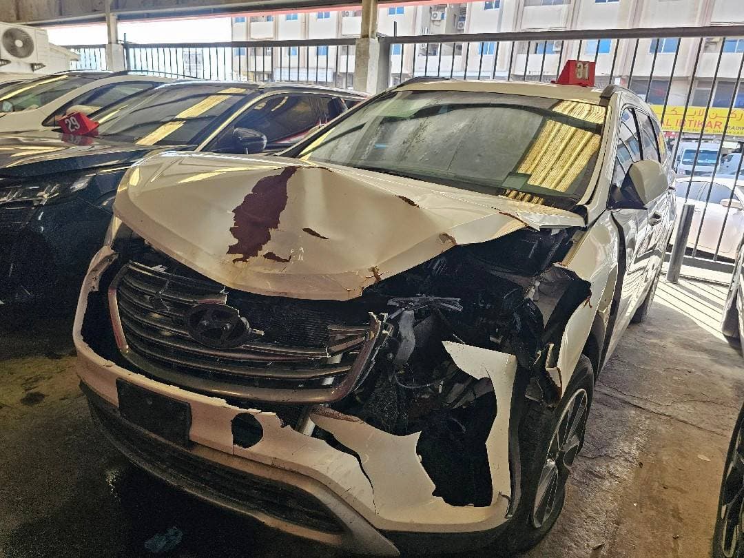 HYUNDAI SANTA FE 2017 vehicle photo