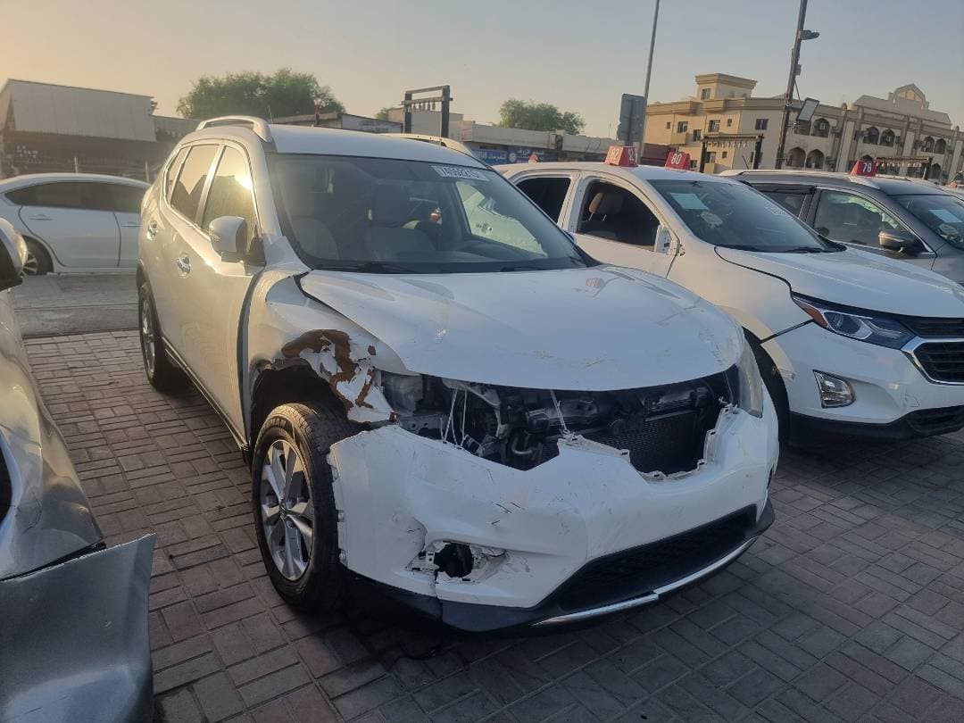 NISSAN ROGUE 2015 view 2