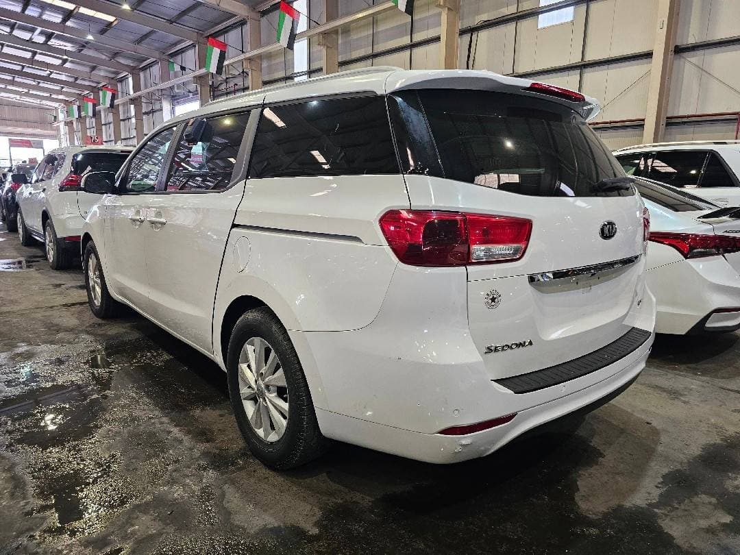 KIA SEDONA 2016 vehicle photo