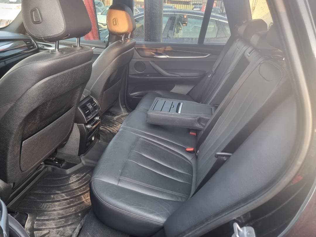 BMW X 5 2018 vehicle photo