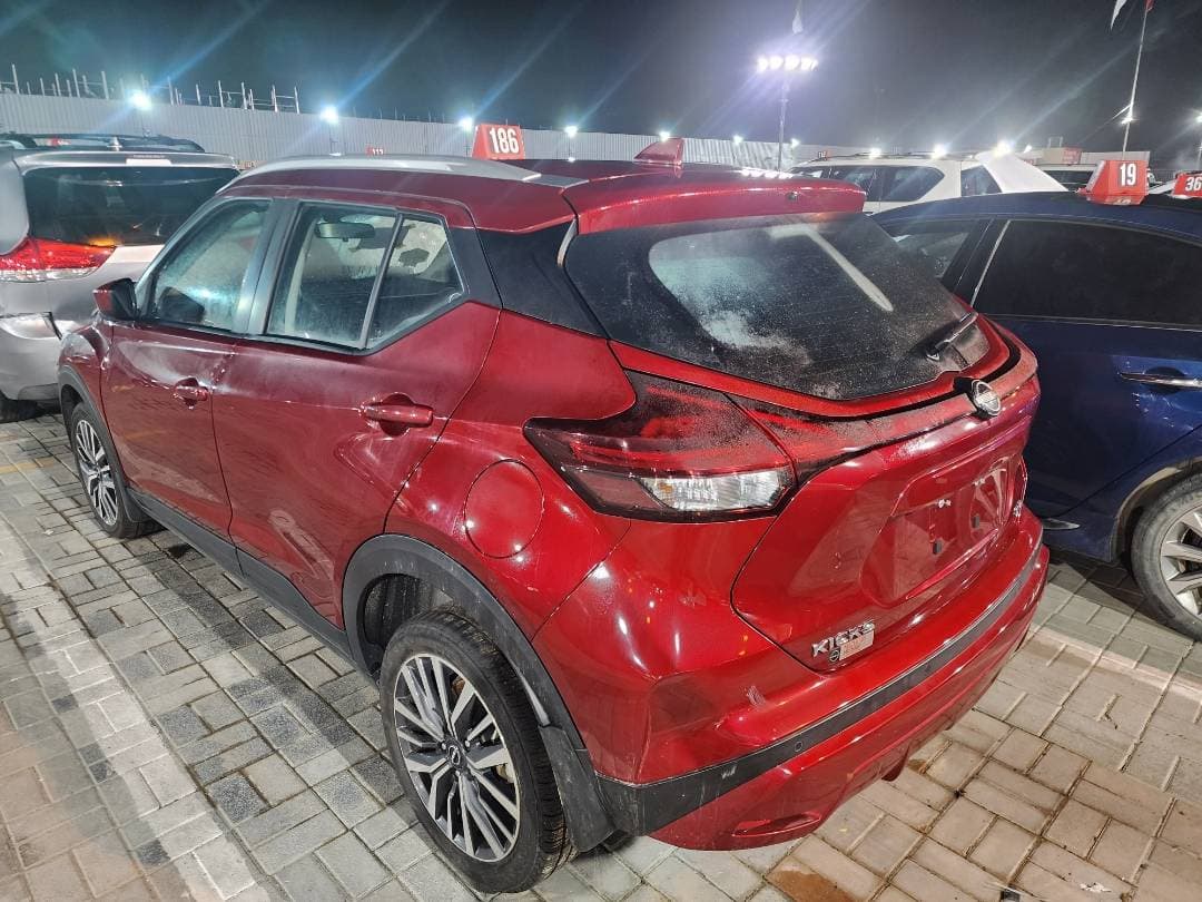 NISSAN KICKS 2023 vehicle photo
