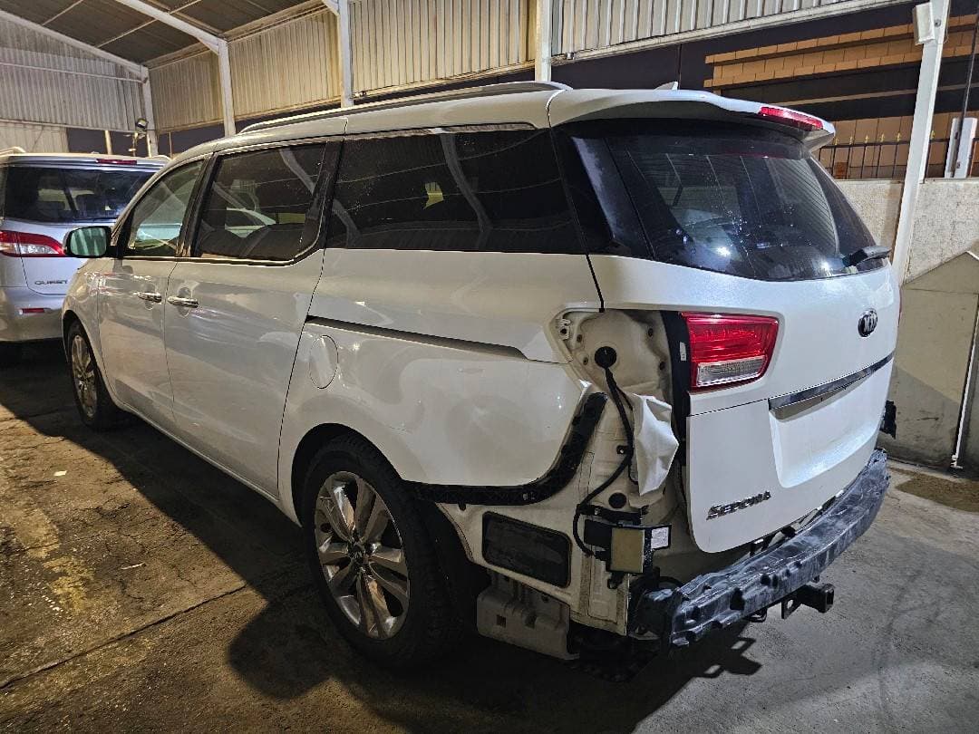 KIA SEDONA 2015 vehicle photo