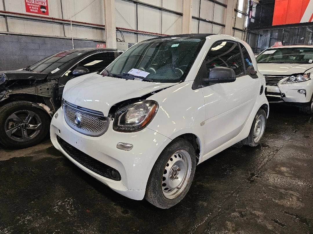 SMART FORTWO 2017 vehicle photo