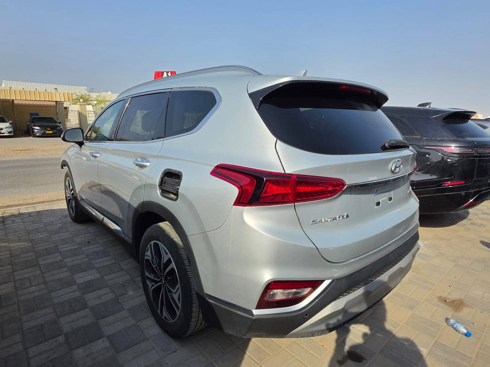 HYUNDAI SANTA FE 2019 vehicle photo