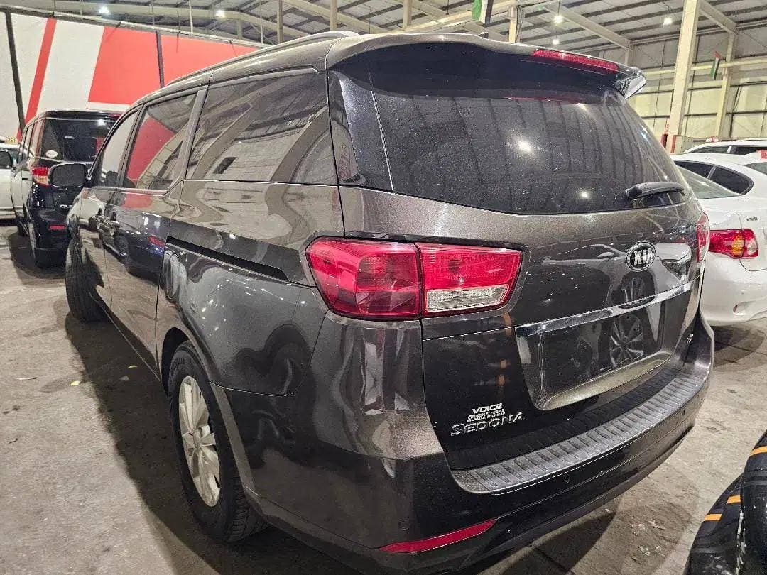 KIA SEDONA 2015 vehicle photo
