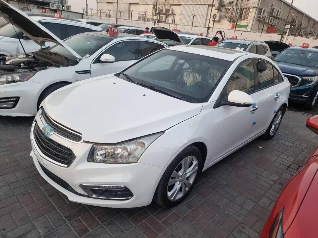 CHEVROLET CRUZE LT 2017 vehicle photo