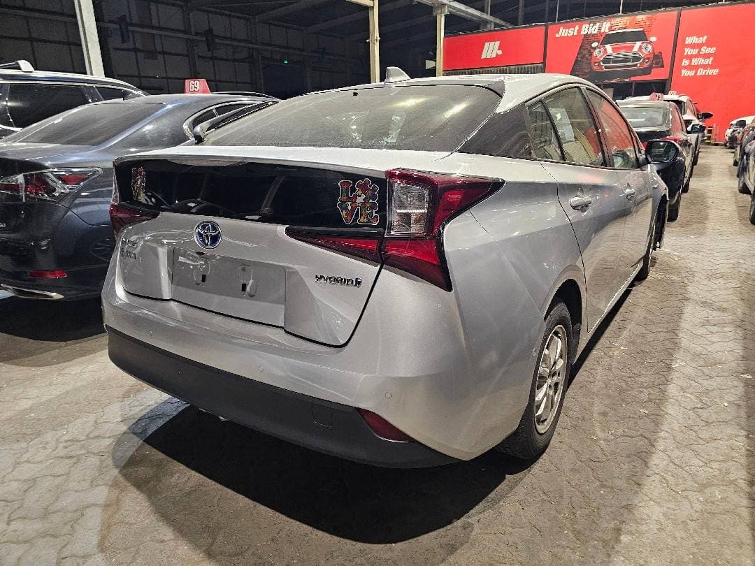 TOYOTA PRIUS 2022 vehicle photo