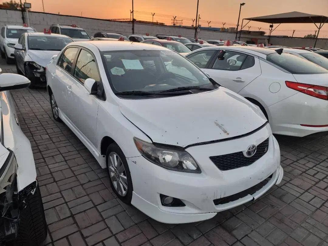 TOYOTA COROLLA 2010 vehicle photo