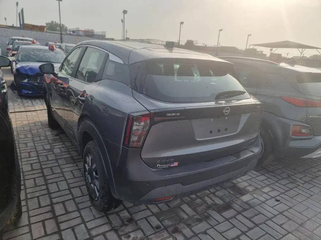 NISSAN KICKS 2025 vehicle photo