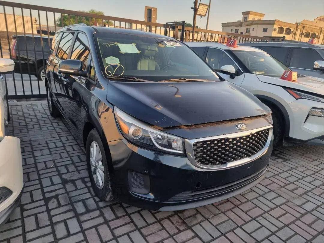 KIA SEDONA 2017 vehicle photo