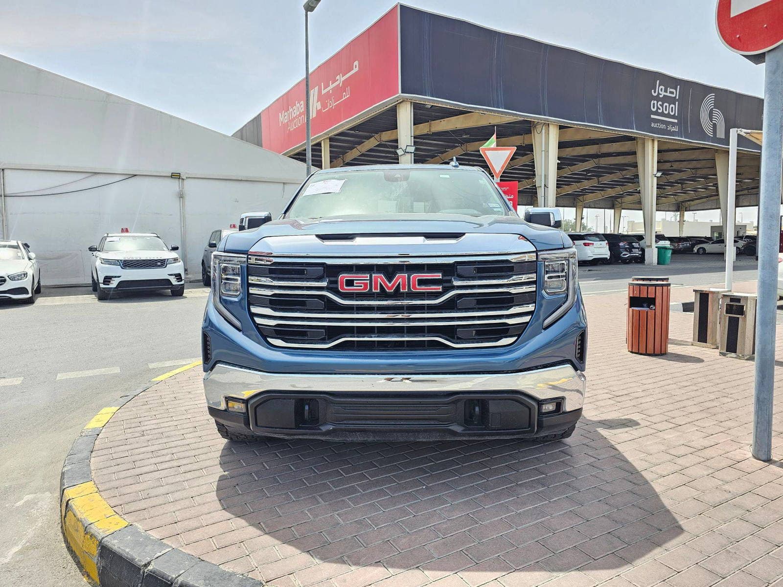 GMC SIERRA - Exterior