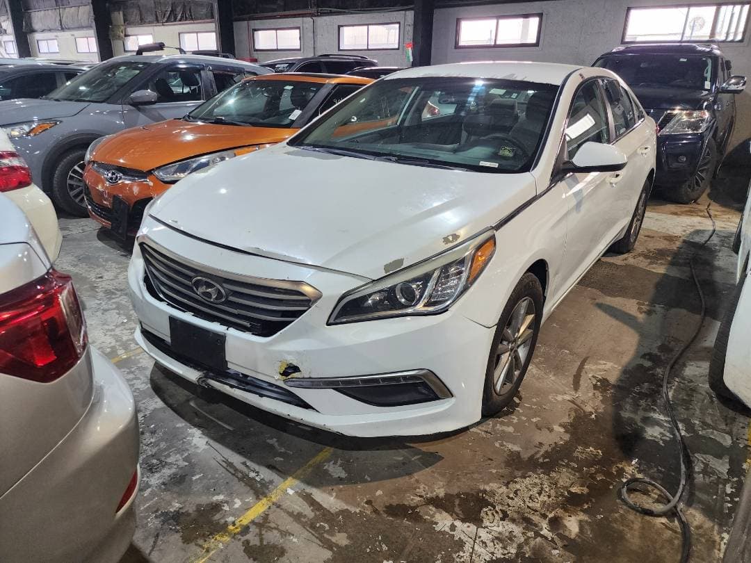 HYUNDAI SONATA 2015 vehicle photo