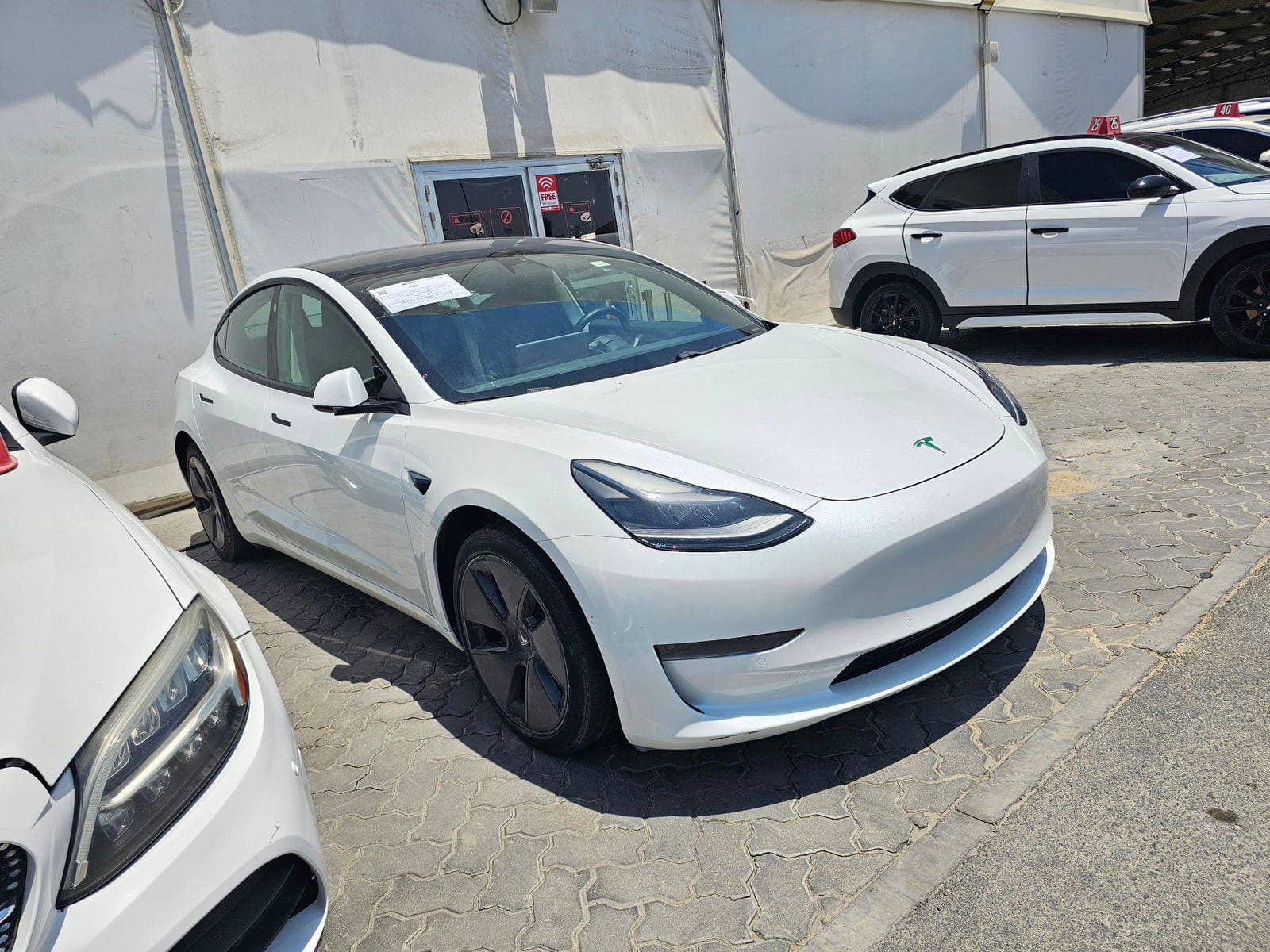 TESLA MODEL 3 2021 view 2