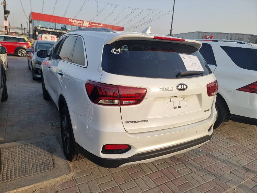 KIA SORENTO 2019 view 2