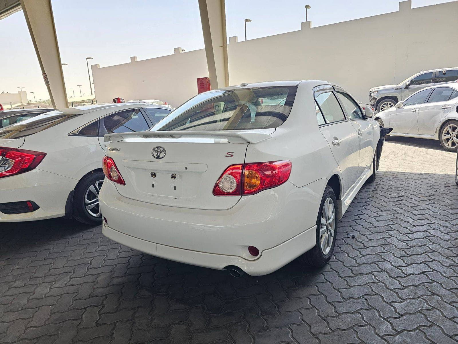 TOYOTA COROLLA 2010 view 2