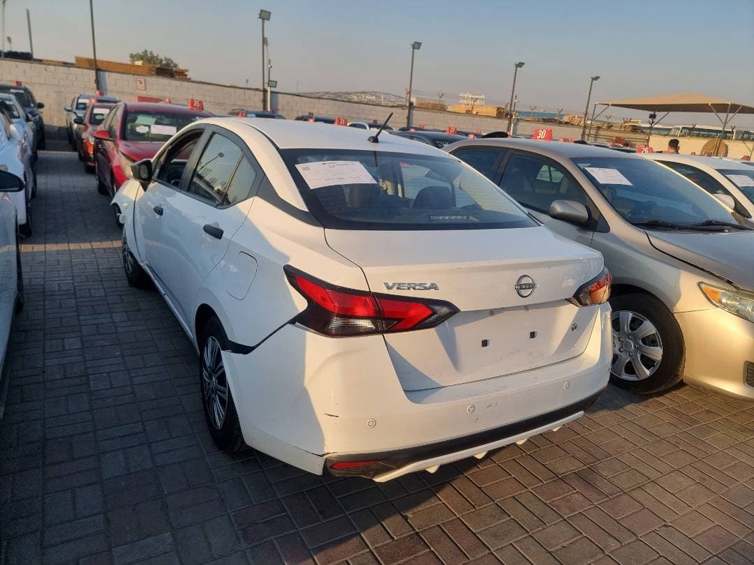 NISSAN VERSA 2023 vehicle photo