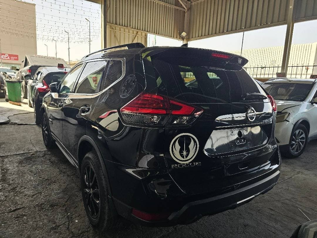 NISSAN ROGUE 2017 vehicle photo