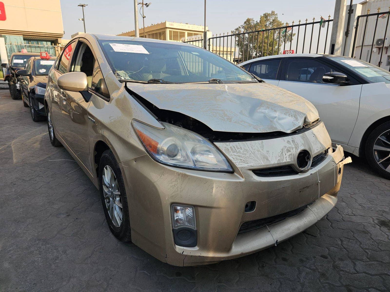 TOYOTA PRIUS 2010 view 2
