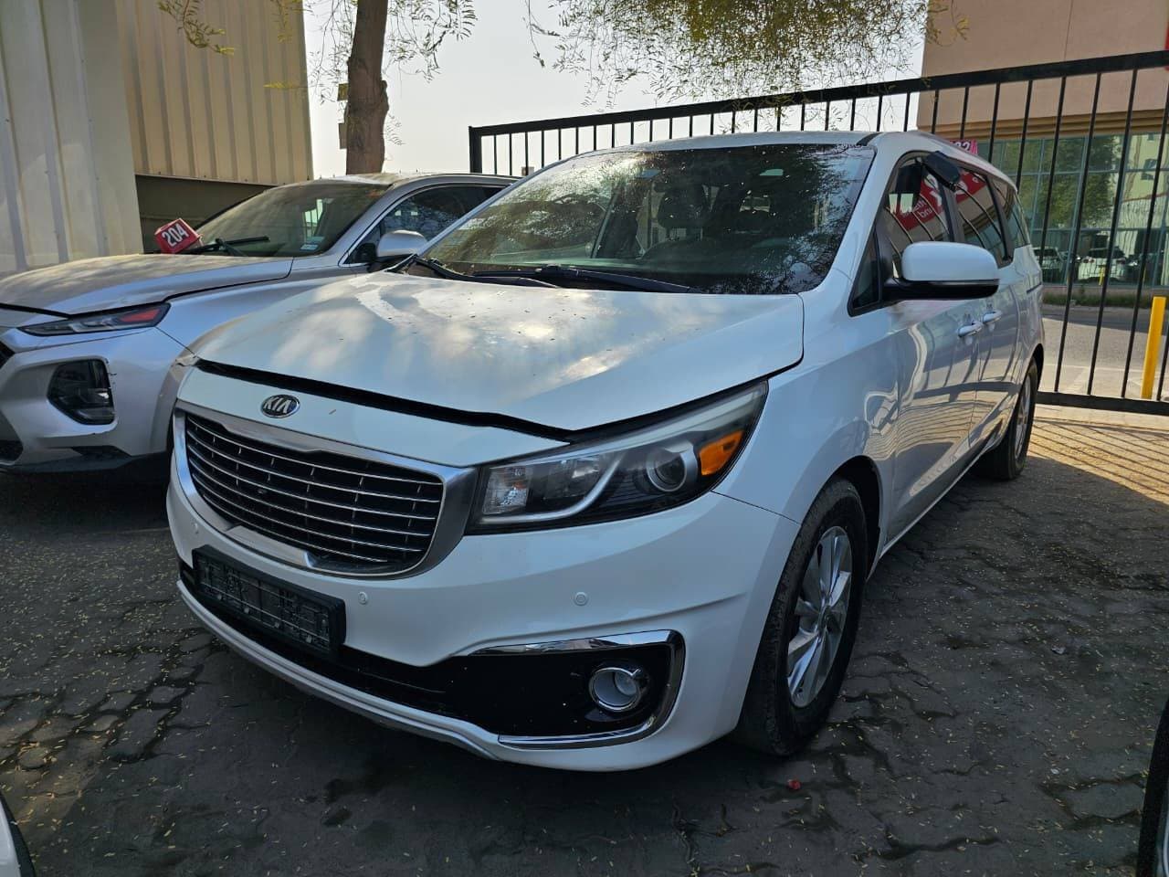 KIA SEDONA 2016 vehicle photo
