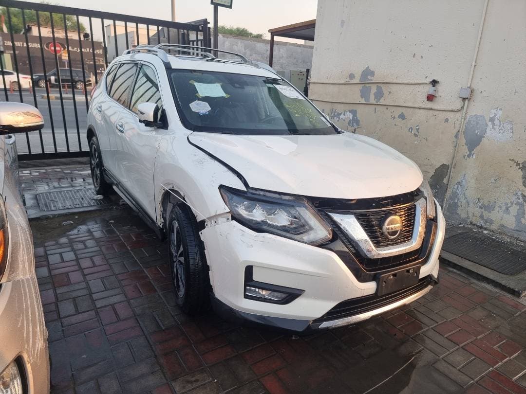 NISSAN ROGUE 2018 vehicle photo