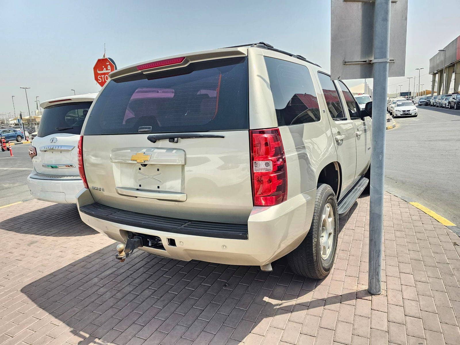 CHEVROLET TAHOE 2014 view 2