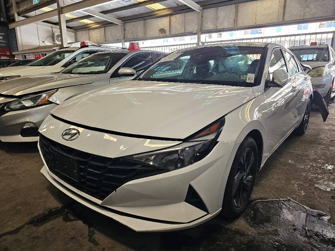 HYUNDAI ELANTRA 2023 vehicle photo