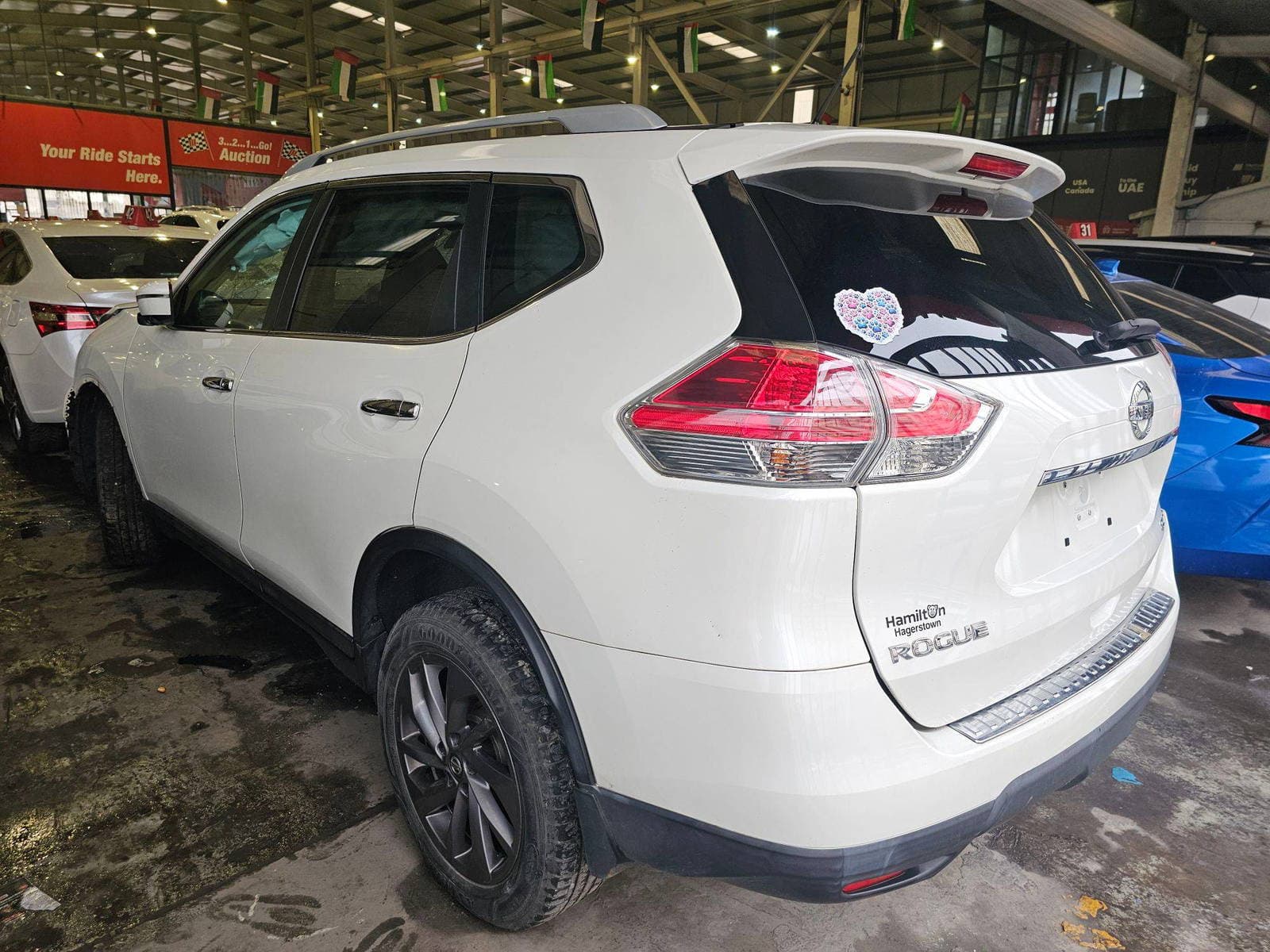 NISSAN ROGUE - Exterior