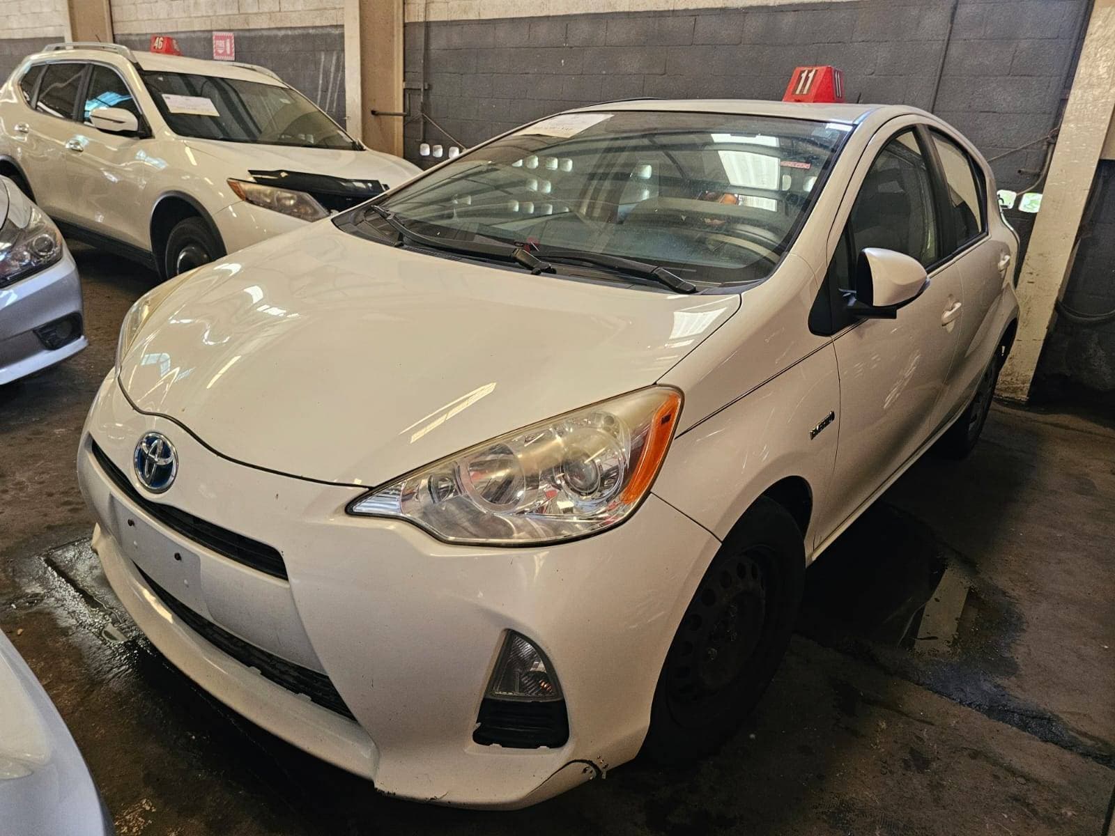 TOYOTA PRIUS 2014 vehicle photo