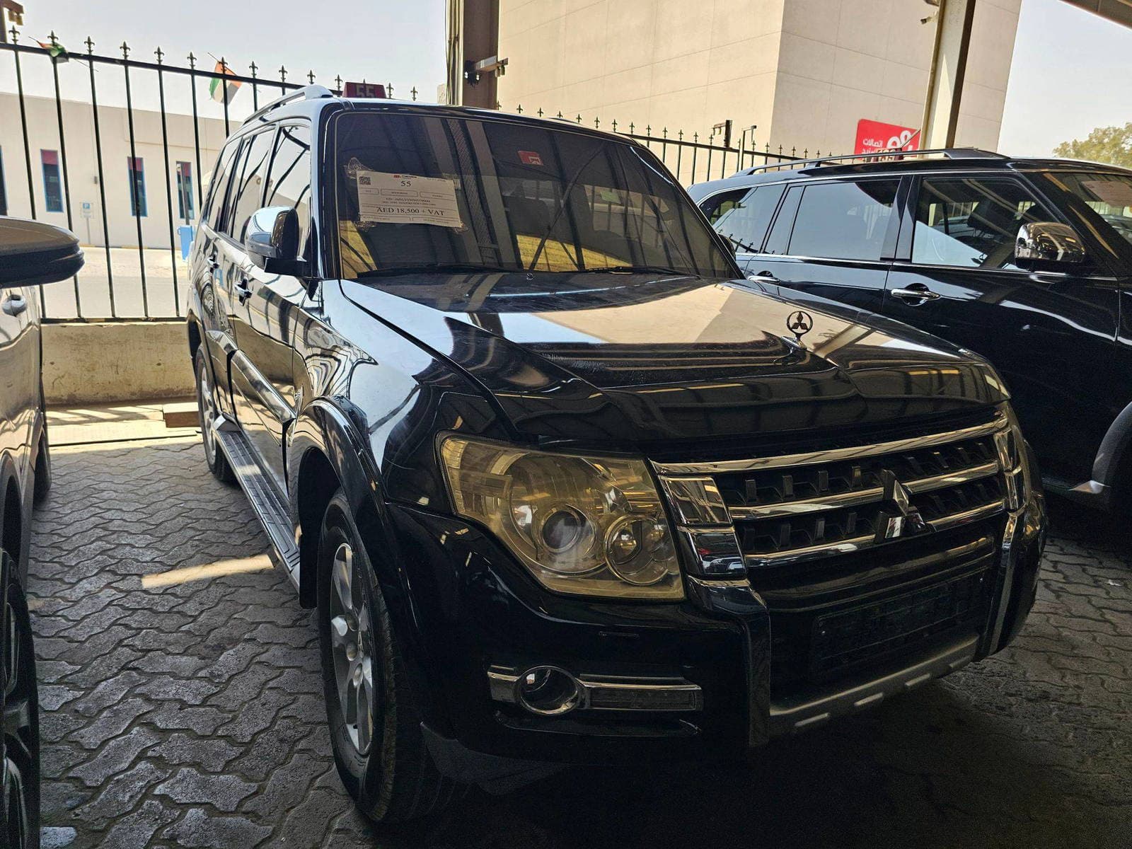 MITSUBISHI PAJERO 2015 view 2