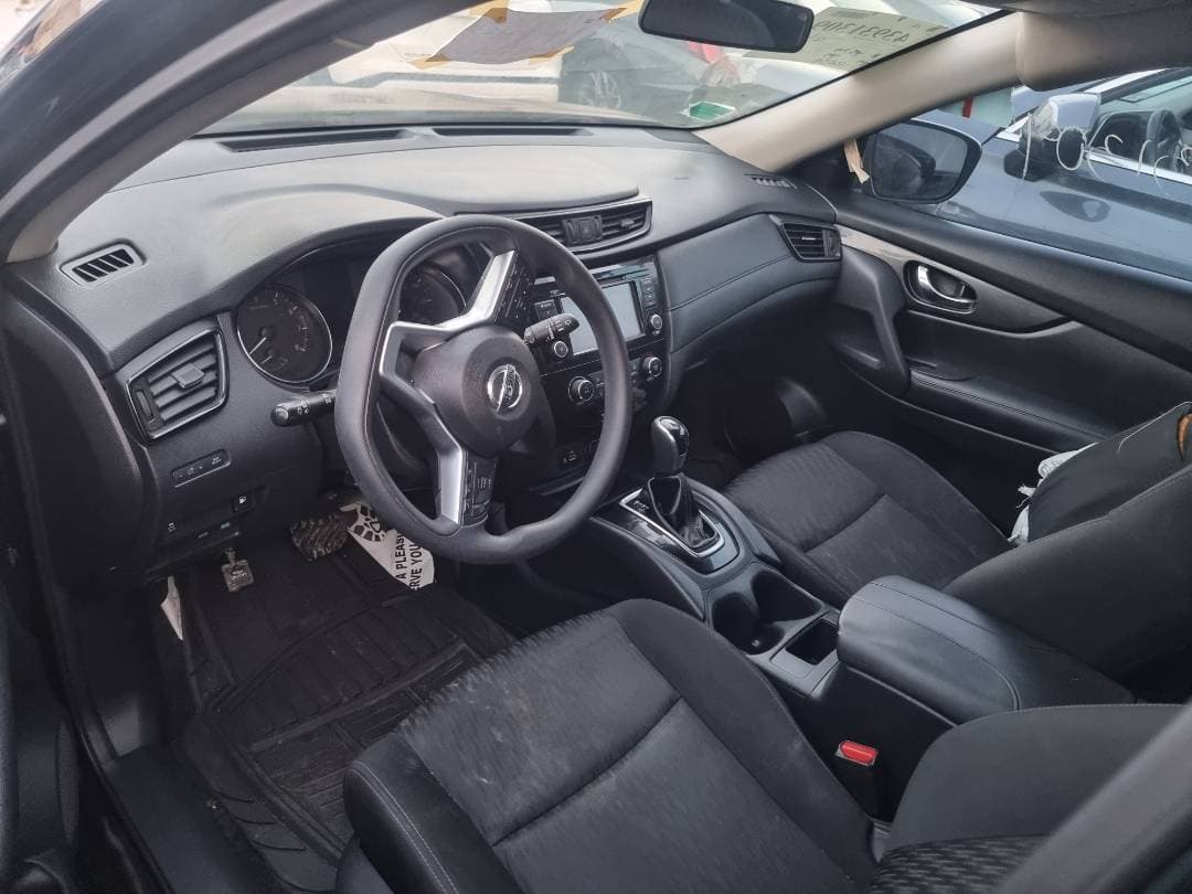 NISSAN ROGUE 2018 view 6