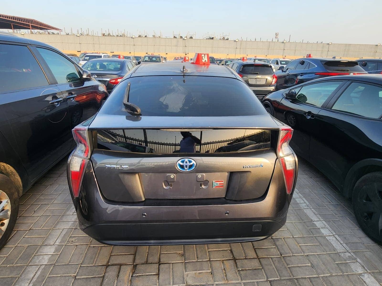 TOYOTA PRIUS 2017 vehicle photo