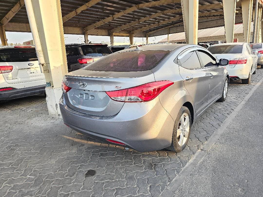 HYUNDAI AVANTE 2014 vehicle photo