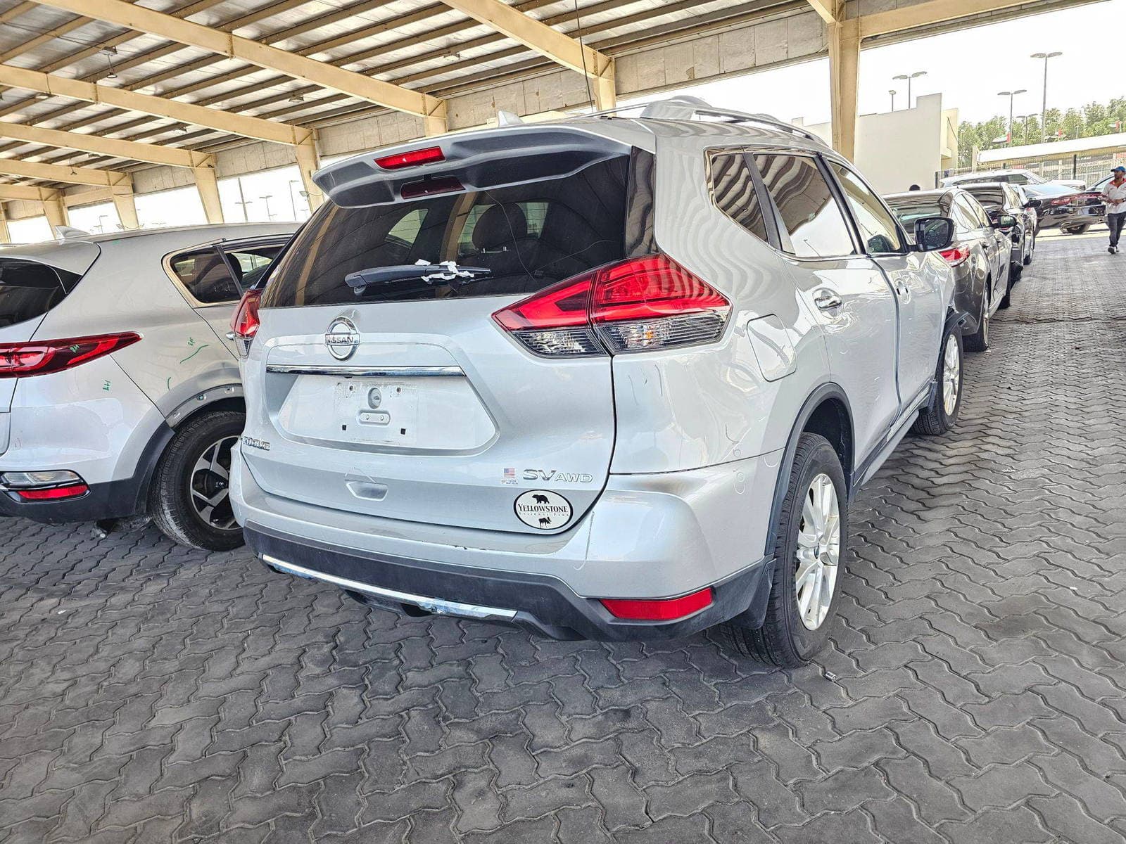 NISSAN ROGUE - Exterior