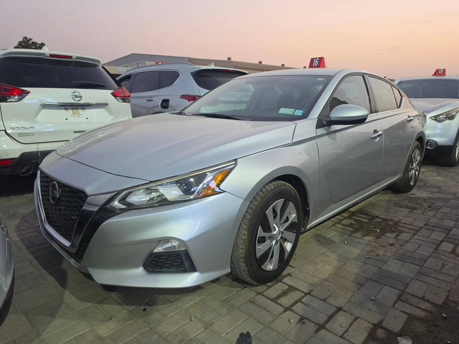 NISSAN ALTIMA 2020 vehicle photo