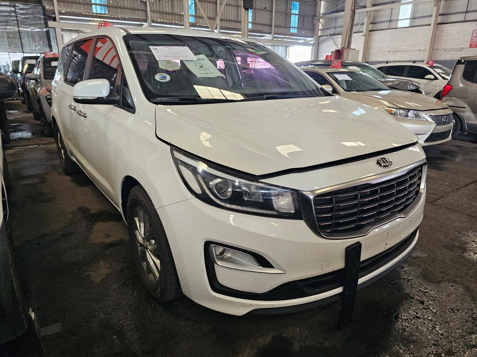 KIA CARNIVAL EX 2020 view 2