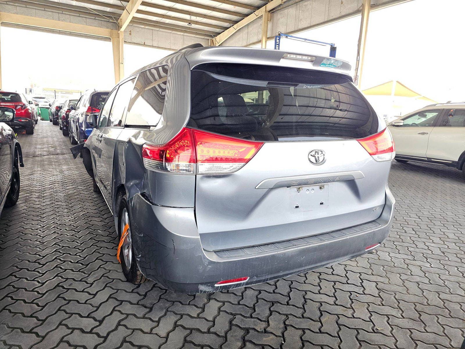 TOYOTA SIENNA 2012 view 2