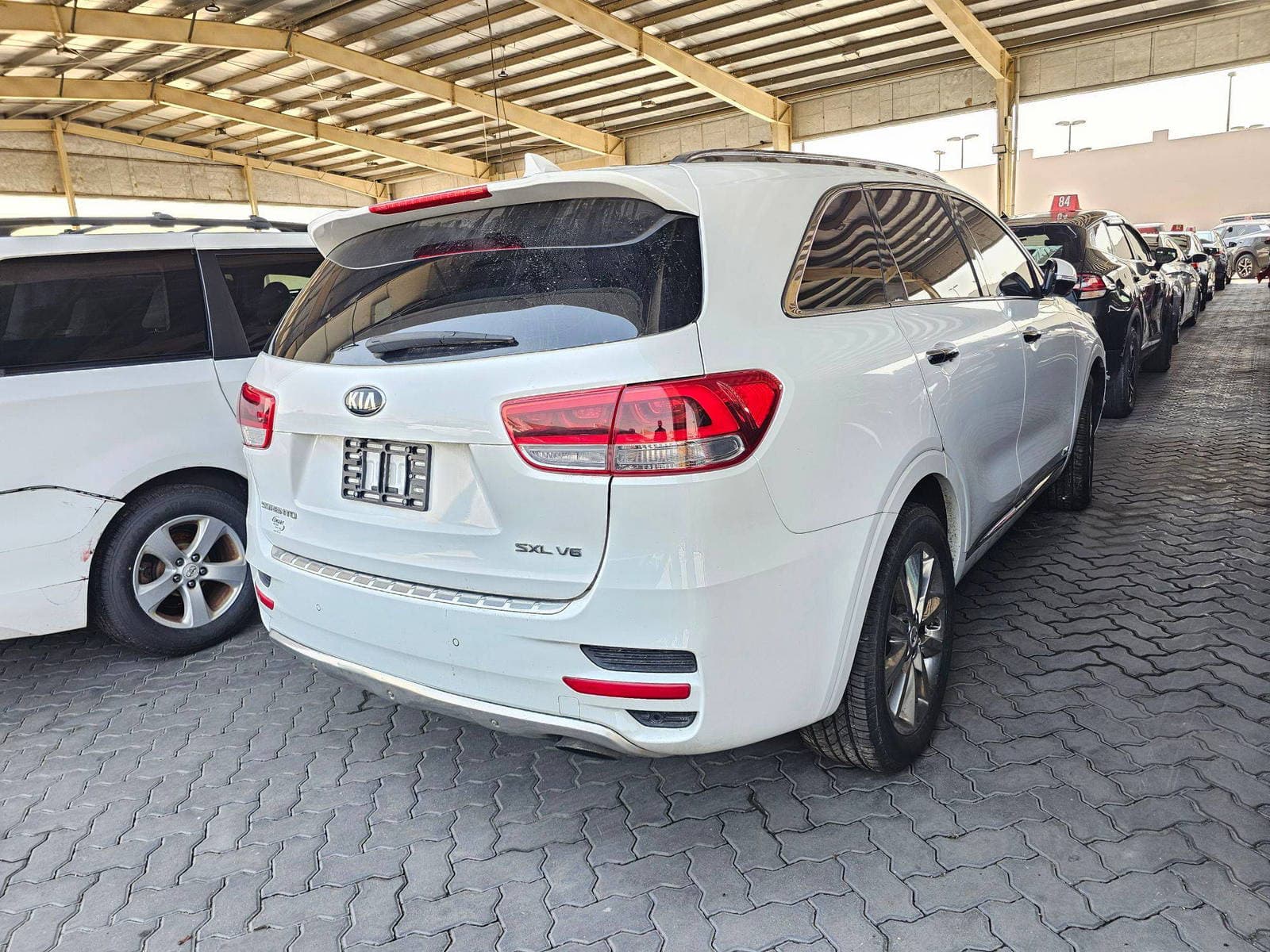 KIA SORENTO 2017 view 2