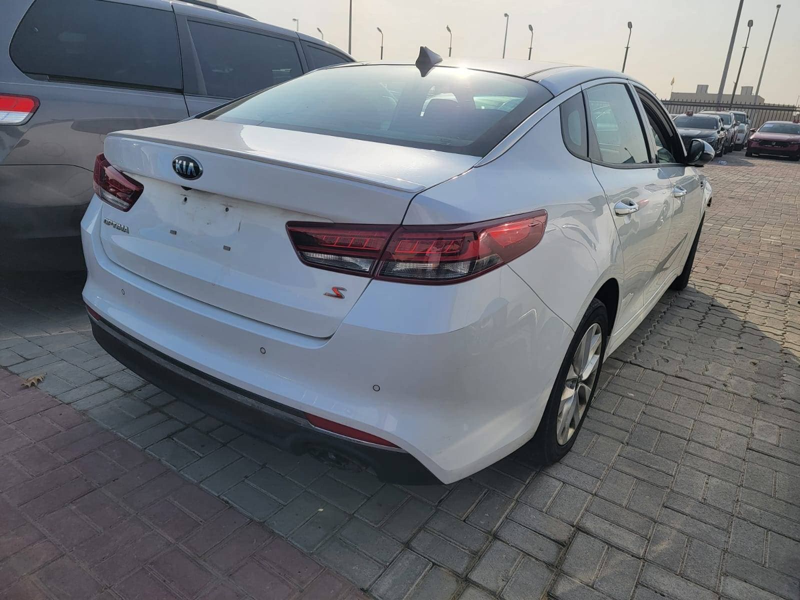 KIA OPTIMA 2018 view 2