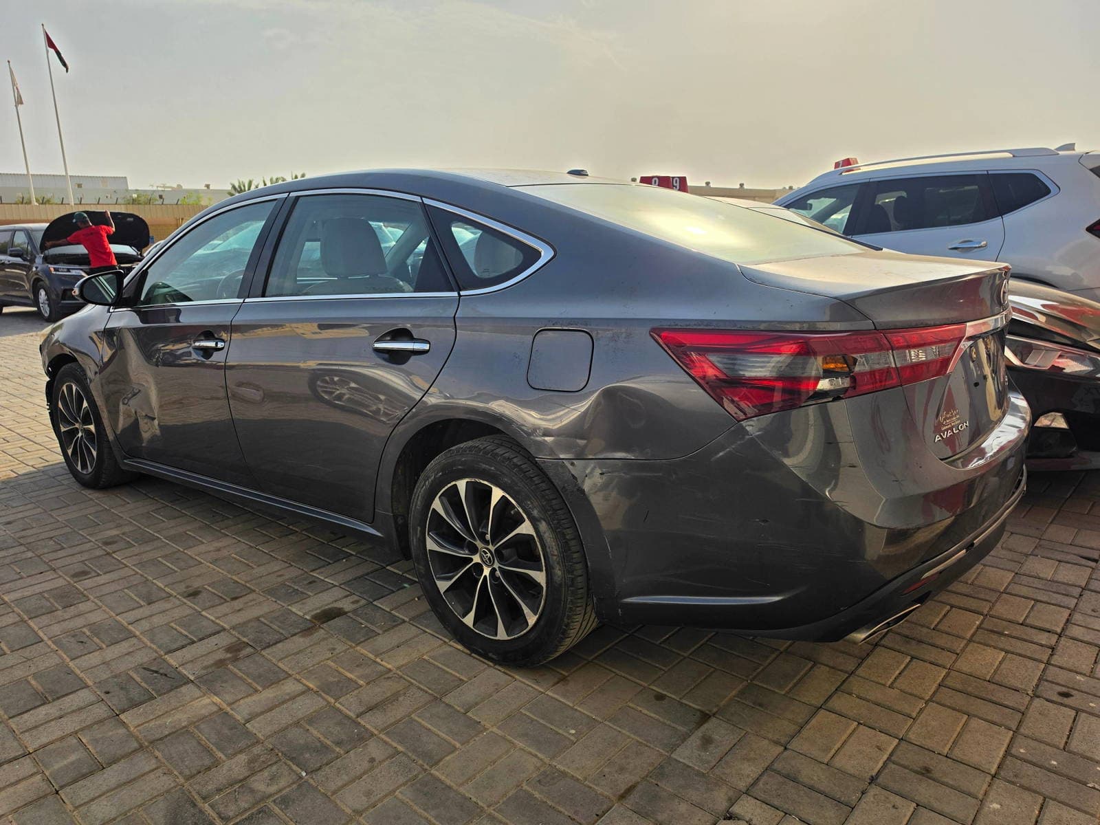 TOYOTA AVALON 2016 vehicle photo