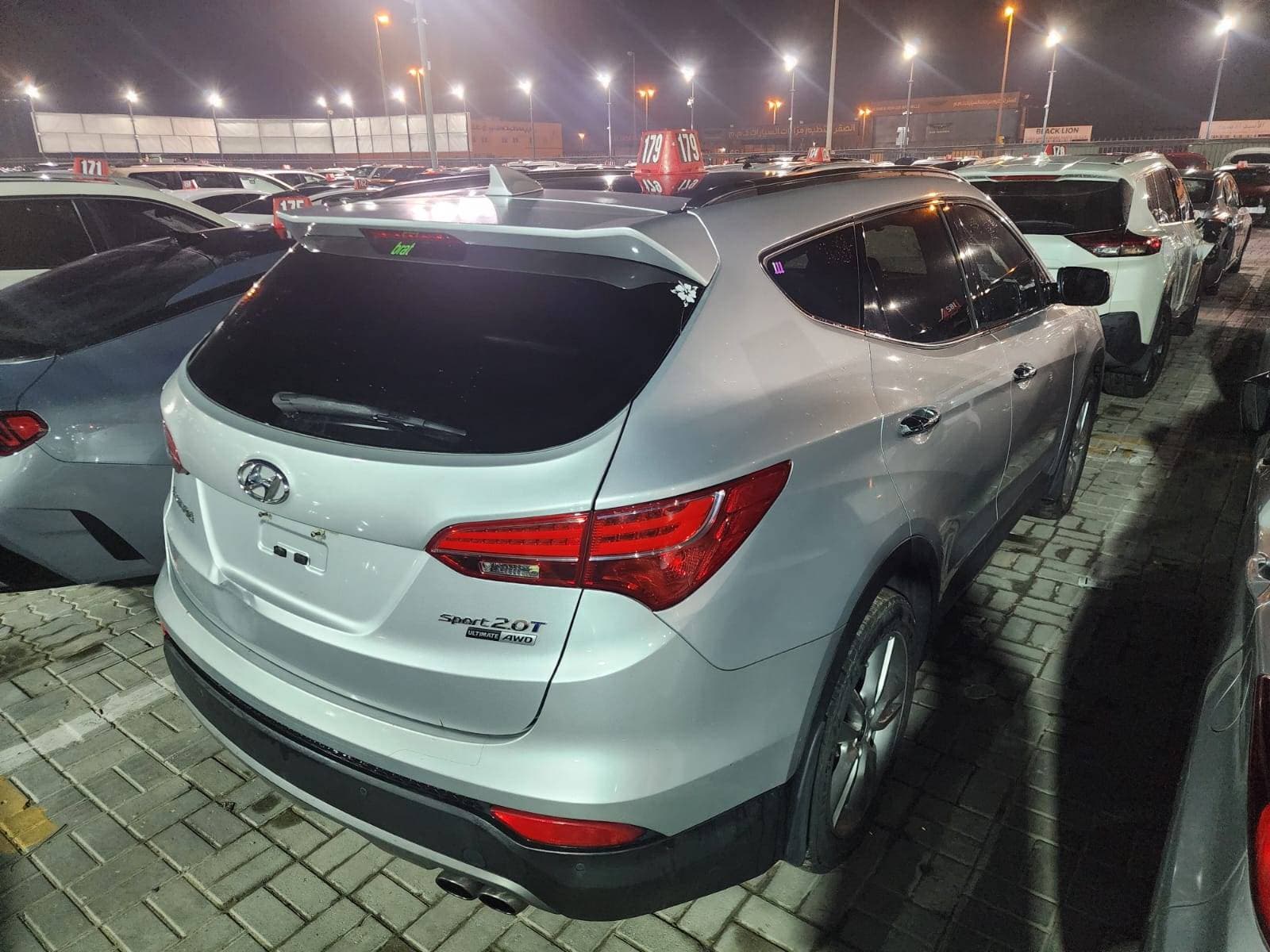 HYUNDAI SANTA FE SPORT 2016 view 2