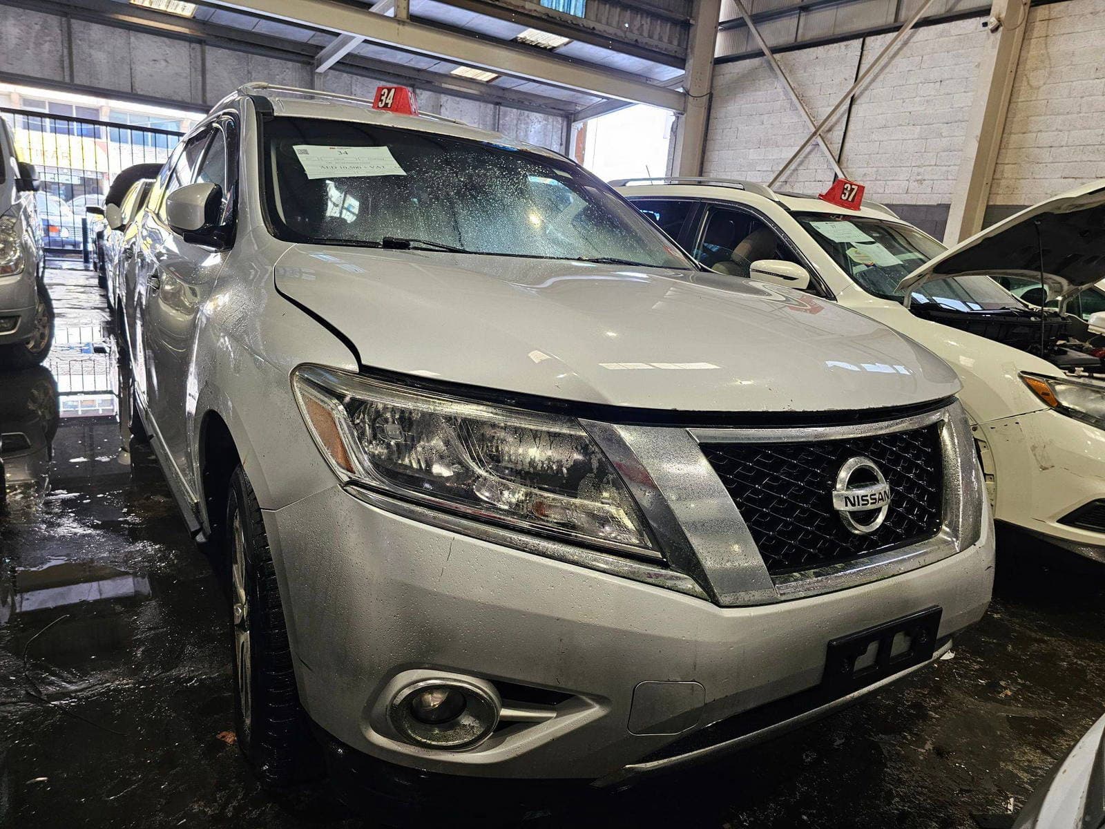 NISSAN PATHFINDER 2013 view 2