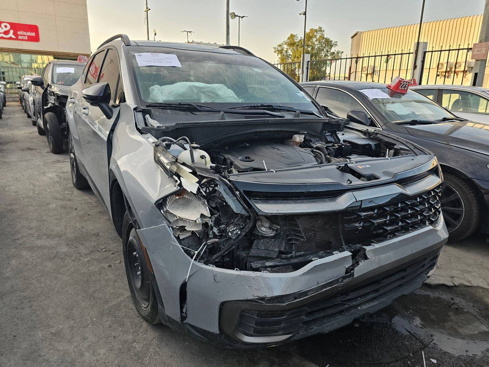 KIA SPORTAGE 2023 view 2