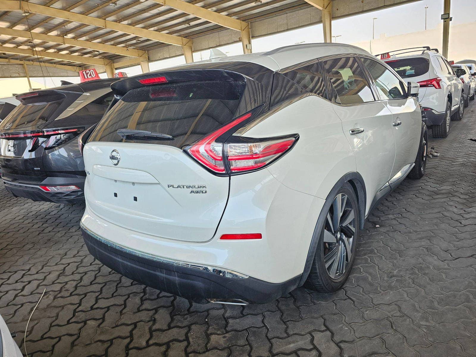 NISSAN MURANO 2017 view 2