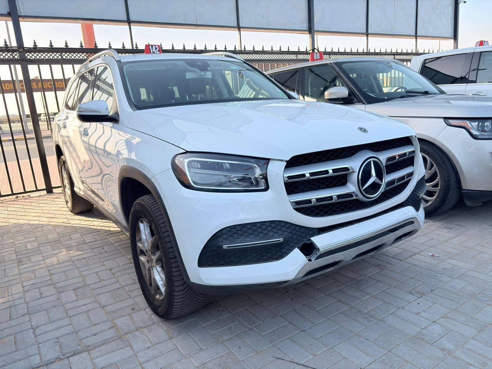 MERCEDES BENZ GLS 450 2020 view 2