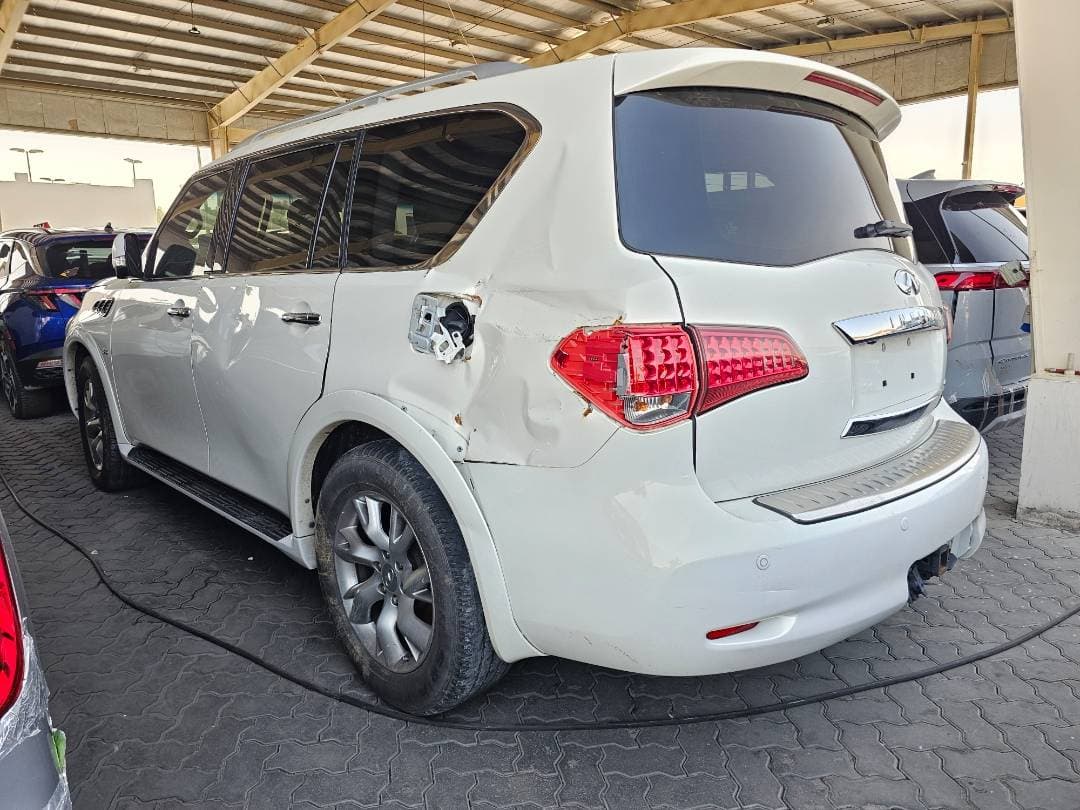 INFINITI QX80 2014 vehicle photo