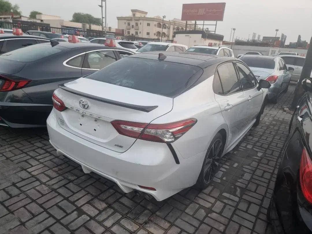 TOYOTA CAMRY 2019 vehicle photo