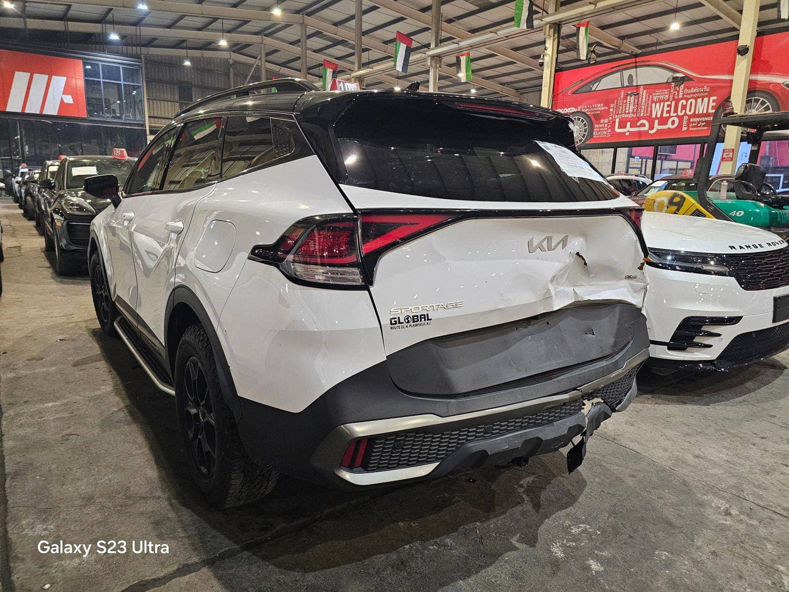 KIA SPORTAGE 2023 view 2